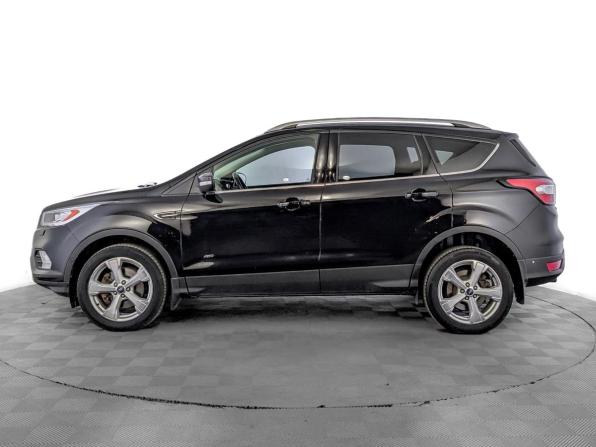 Ford Kuga II Рестайлинг с пробегом 2017 года, цена 1 675 000 рублей, 89000 км, внедорожник, Автокод Объявления