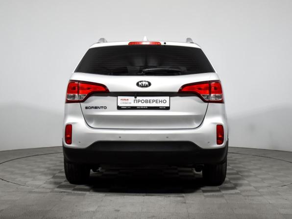 Kia Sorento II Рестайлинг с пробегом 2018 года, цена 1 689 000 рублей, 225000 км, внедорожник, Автокод Объявления