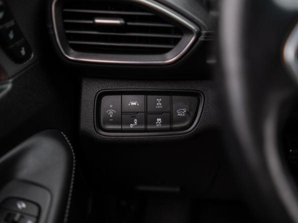 Hyundai Santa Fe IV с пробегом 2019 года, цена 2 950 000 рублей, 143961 км, внедорожник, Автокод Объявления