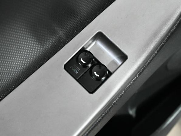 Hyundai Solaris I Рестайлинг с пробегом 2016 года, цена 750 000 рублей, 321092 км, седан, Автокод Объявления