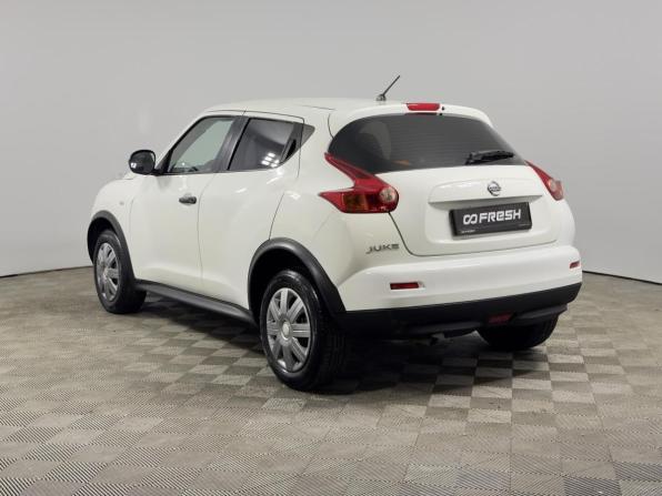 Nissan Juke I с пробегом 2012 года, цена 898 000 рублей, 139408 км, внедорожник, Автокод Объявления