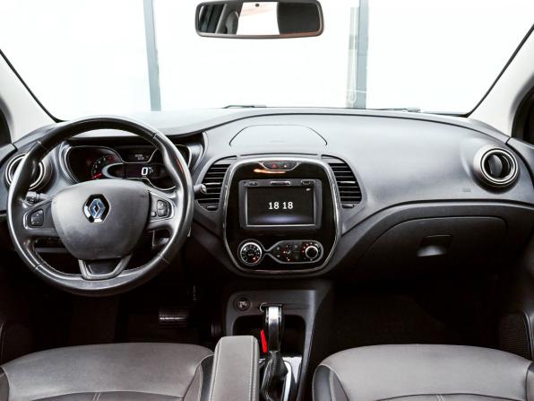 Renault Kaptur I с пробегом 2019 года, цена 1 599 000 рублей, 56097 км, внедорожник, Автокод Объявления