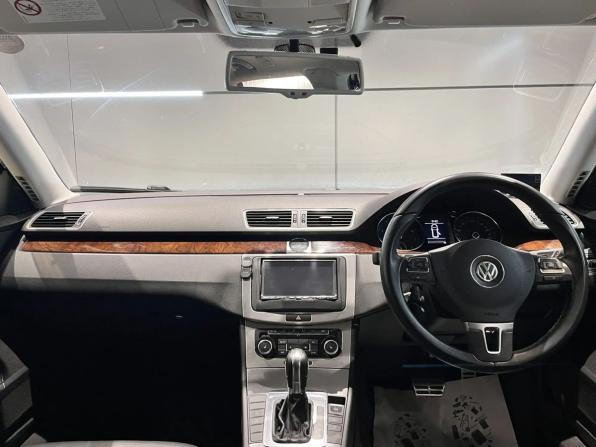 Volkswagen Passat B7 с пробегом 2011 года, цена 1 095 000 рублей, 123071 км, универсал, Автокод Объявления