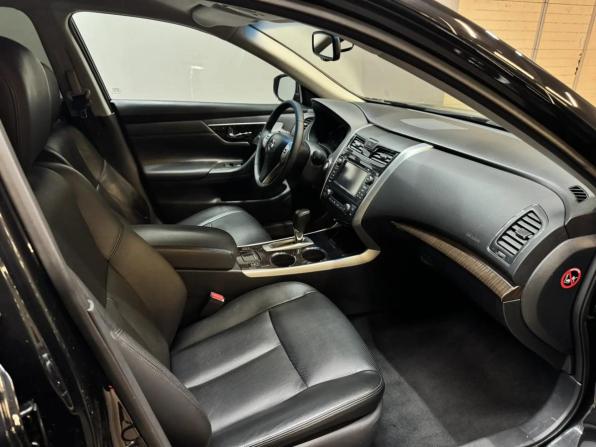 Nissan Teana III с пробегом 2015 года, цена 1 337 000 рублей, 255000 км, седан, Автокод Объявления