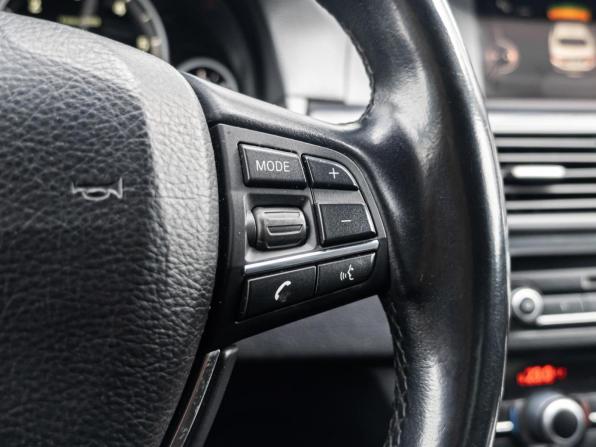 BMW 5 серии VI (F10/F11/F07) Рестайлинг с пробегом 2015 года, цена 2 200 000 рублей, 182734 км, седан, Автокод Объявления