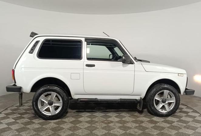 Lada (ВАЗ) Niva Legend с пробегом 2024 года, цена 950 000 рублей, 27229 км, внедорожник, Автокод Объявления