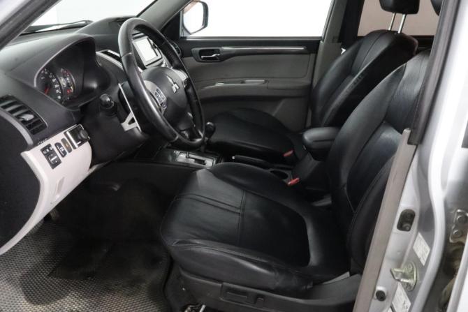 Mitsubishi Pajero Sport II Рестайлинг с пробегом 2014 года, цена 1 599 000 рублей, 204000 км, внедорожник, Автокод Объявления