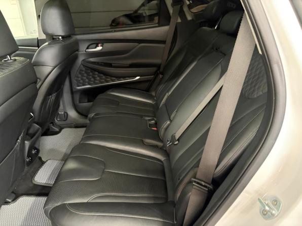 Hyundai Santa Fe IV с пробегом 2018 года, цена 2 747 000 рублей, 202135 км, внедорожник, Автокод Объявления