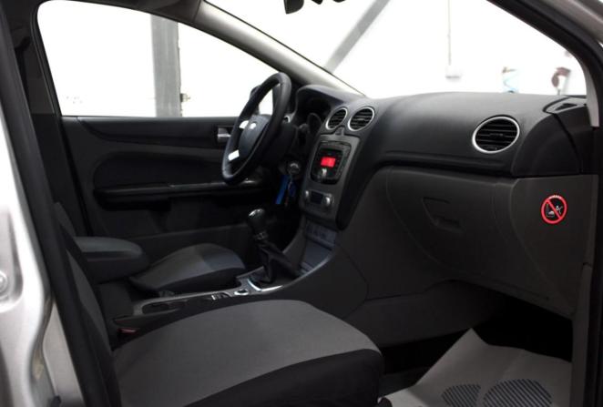 Ford Focus II Рестайлинг с пробегом 2010 года, цена 410 000 рублей, 350000 км, седан, Автокод Объявления
