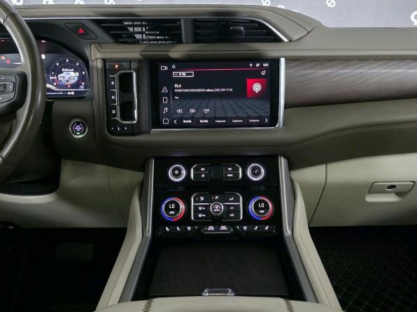 GMC Yukon V с пробегом 2022 года, цена 8 990 000 рублей, 43559 км, внедорожник, Автокод Объявления