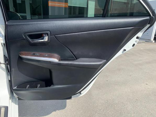 Toyota Camry VII (XV50) Рестайлинг 2 с пробегом 2017 года, цена 2 395 000 рублей, 122474 км, седан, Автокод Объявления