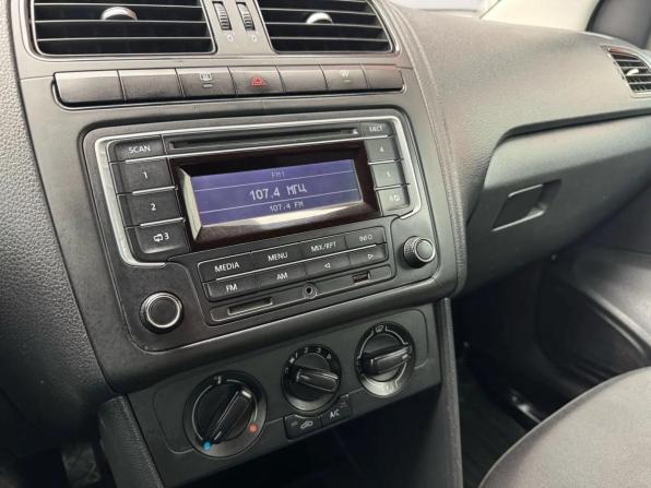 Volkswagen Polo V Рестайлинг с пробегом 2015 года, цена 785 890 рублей, 198522 км, седан, Автокод Объявления