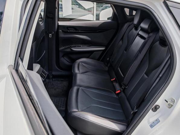 Changan UNI-V I с пробегом 2024 года, цена 2 630 000 рублей, 8879 км, лифтбек, Автокод Объявления
