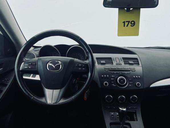 Mazda 3 II (BL) Рестайлинг с пробегом 2012 года, цена 720 000 рублей, 196000 км, хэтчбек, Автокод Объявления