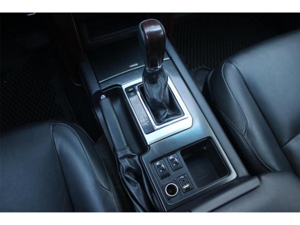 Toyota Land Cruiser Prado 150 Series Рестайлинг 1 с пробегом 2016 года, цена 4 230 000 рублей, 120689 км, внедорожник, Автокод Объявления