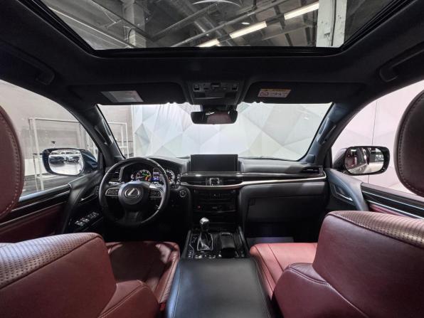 Lexus LX III Рестайлинг 2 с пробегом 2017 года, цена 6 500 000 рублей, 202517 км, внедорожник, Автокод Объявления