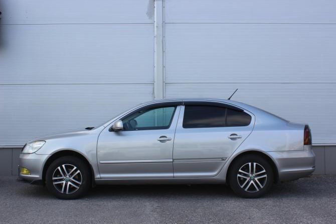 Skoda Octavia II (A5) Рестайлинг с пробегом 2011 года, цена 647 000 рублей, 291050 км, лифтбек, Автокод Объявления