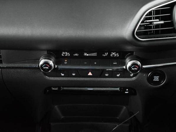 Mazda CX-30 I с пробегом 2020 года, цена 2 100 000 рублей, 63972 км, внедорожник, Автокод Объявления
