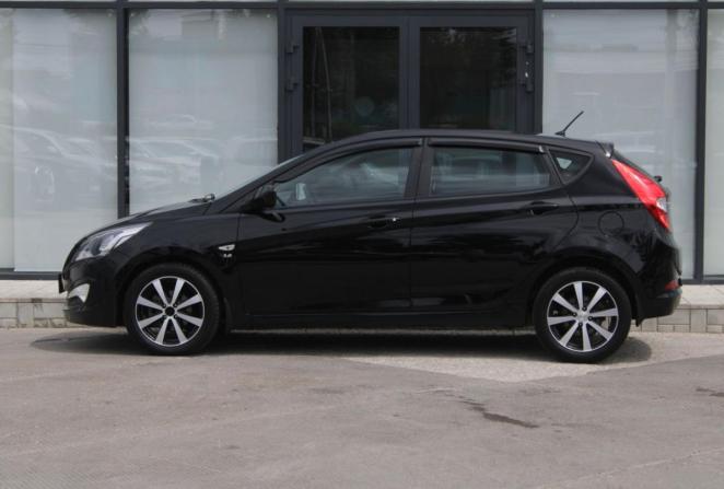 Hyundai Solaris I Рестайлинг с пробегом 2016 года, цена 1 205 000 рублей, 41910 км, хэтчбек, Автокод Объявления