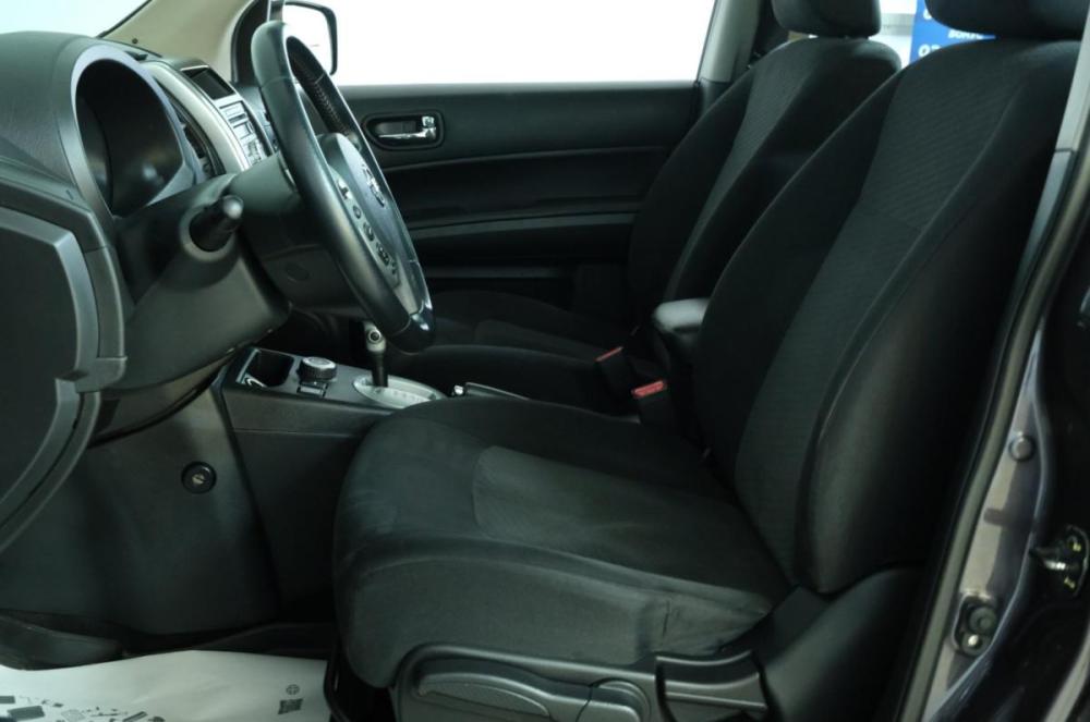 Nissan X-Trail II Рестайлинг Омск  - изображение 8