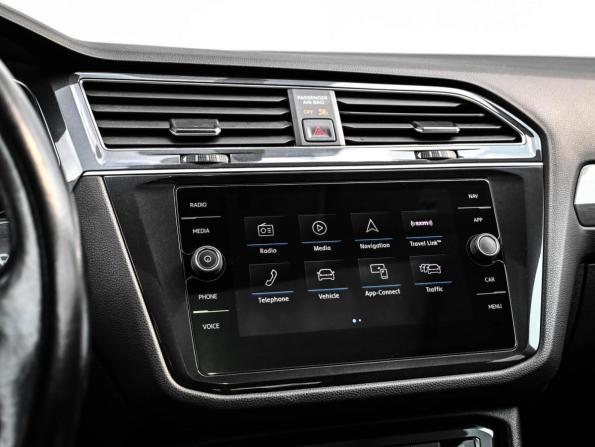 Volkswagen Tiguan II с пробегом 2019 года, цена 2 349 000 рублей, 138545 км, внедорожник, Автокод Объявления