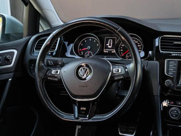 Volkswagen Golf VII с пробегом 2014 года, цена 1 250 000 рублей, 118718 км, хэтчбек, Автокод Объявления
