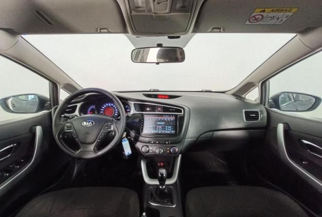 Kia Ceed II Рестайлинг с пробегом 2016 года, цена 1 075 000 рублей, 181000 км, хэтчбек, Автокод Объявления