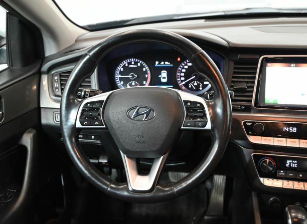 Hyundai Sonata VII (LF) Рестайлинг с пробегом 2018 года, цена 1 598 000 рублей, 121819 км, седан, Автокод Объявления