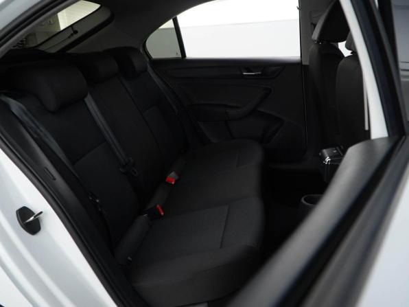 Skoda Rapid I Рестайлинг с пробегом 2019 года, цена 1 587 444 рубля, 41313 км, лифтбек, Автокод Объявления