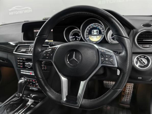 Mercedes-Benz C-Класс III (W204) Рестайлинг с пробегом 2012 года, цена 1 550 000 рублей, 81860 км, седан, Автокод Объявления