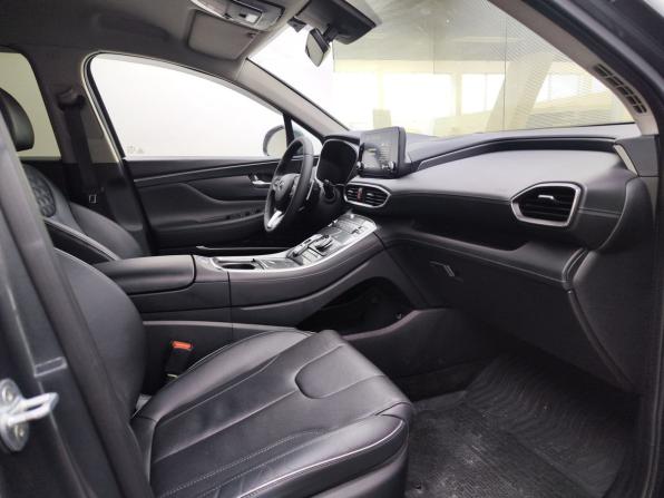Hyundai Santa Fe IV Рестайлинг с пробегом 2021 года, цена 3 099 000 рублей, 122298 км, внедорожник, Автокод Объявления