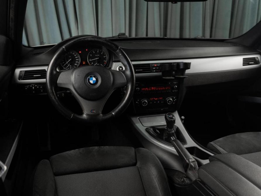 BMW 3 серии V (E90/E91/E92/E93) Рестайлинг Тюмень  - изображение 6