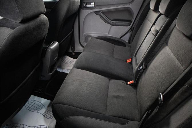 Ford Focus II Рестайлинг с пробегом 2008 года, цена 559 000 рублей, 215000 км, седан, Автокод Объявления