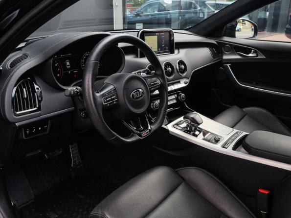 Kia Stinger I с пробегом 2018 года, цена 3 370 000 рублей, 14644 км, лифтбек, Автокод Объявления