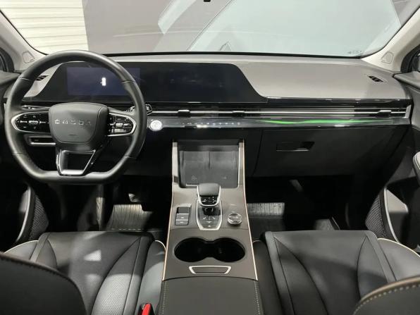 Omoda C5 I с пробегом 2024 года, цена 1 670 000 рублей, 19815 км, внедорожник, Автокод Объявления