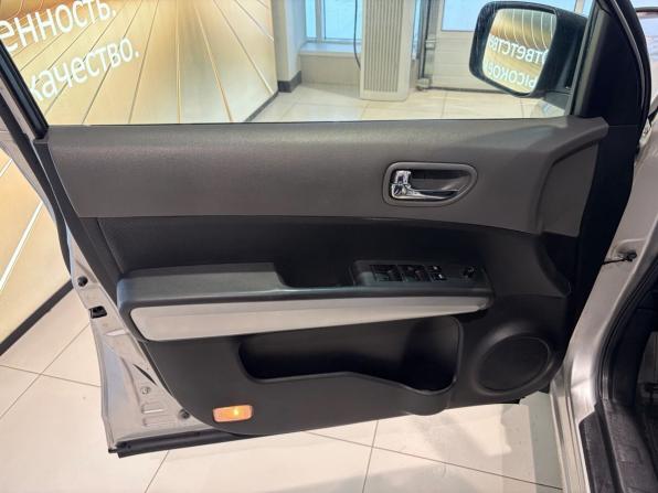 Nissan X-Trail II с пробегом 2008 года, цена 819 000 рублей, 200000 км, внедорожник, Автокод Объявления