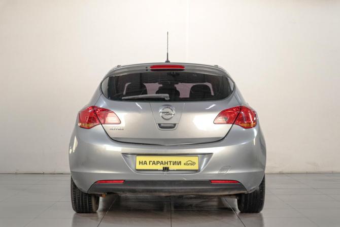 Opel Astra J с пробегом 2010 года, цена 579 000 рублей, 241000 км, хэтчбек, Автокод Объявления