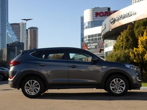 Hyundai Tucson III с пробегом 2018 года, цена 2 068 000 рублей, 62556 км, внедорожник, Автокод Объявления