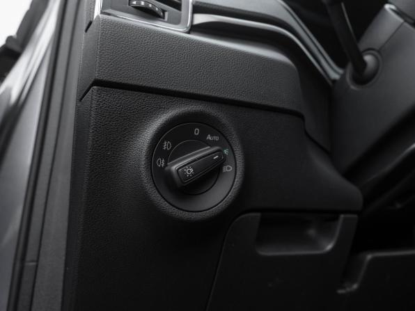 Skoda Karoq I с пробегом 2021 года, цена 2 220 000 рублей, 91143 км, внедорожник, Автокод Объявления