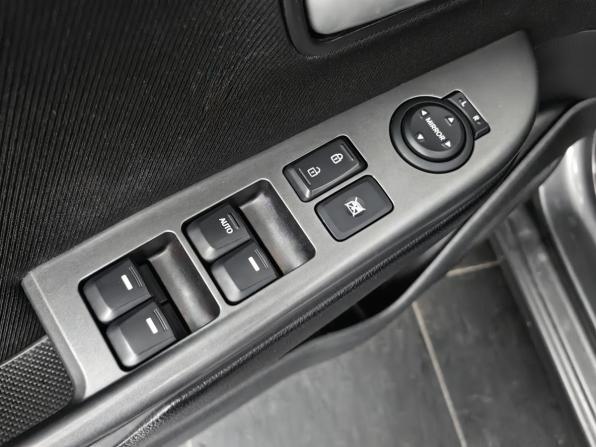 Kia Rio III Рестайлинг с пробегом 2017 года, цена 949 000 рублей, 114263 км, хэтчбек, Автокод Объявления