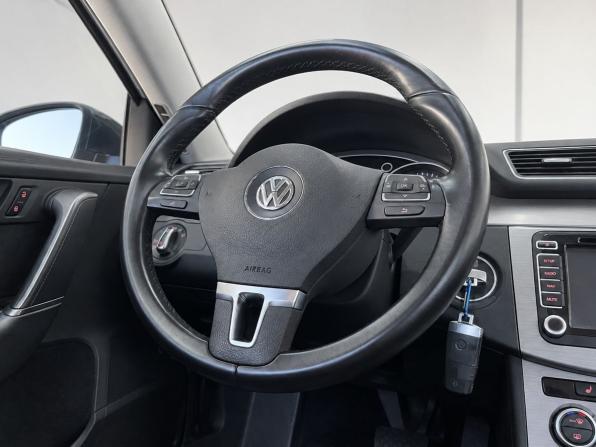 Volkswagen Passat B7 с пробегом 2014 года, цена 1 349 000 рублей, 194368 км, универсал, Автокод Объявления