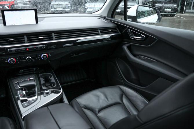 Audi Q7 II (4M) с пробегом 2017 года, цена 2 670 000 рублей, 218991 км, внедорожник, Автокод Объявления