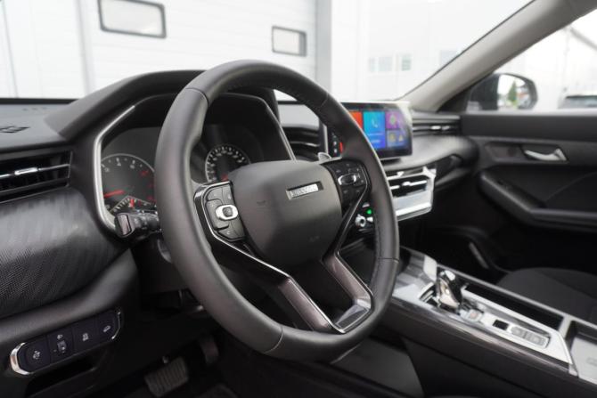 Haval Jolion I Рестайлинг 2 с пробегом 2026 года, цена 2 432 000 рублей, 2732 км, внедорожник, Автокод Объявления