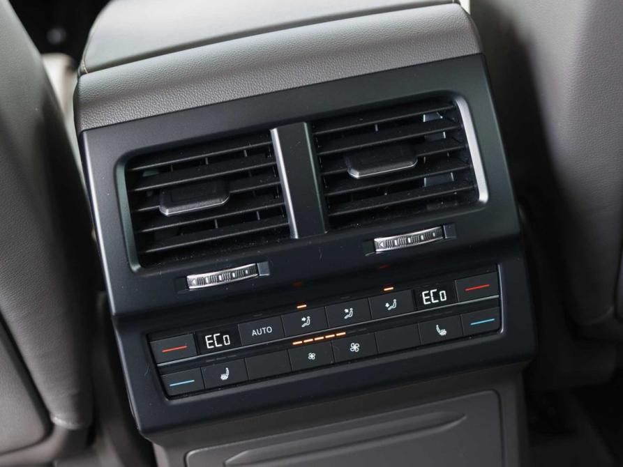Volkswagen Touareg III Новосибирск  - изображение 18