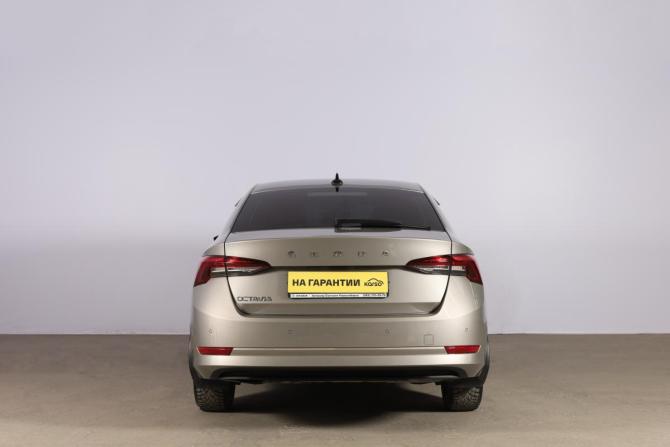 Skoda Octavia IV (A8) с пробегом 2021 года, цена 3 149 000 рублей, 66938 км, лифтбек, Автокод Объявления