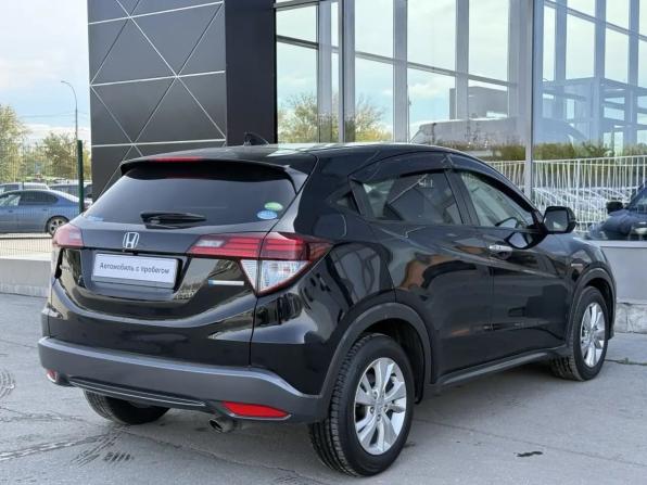 Honda Vezel I с пробегом 2017 года, цена 1 499 000 рублей, 130002 км, внедорожник, Автокод Объявления