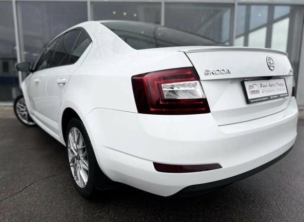 Skoda Octavia III (A7) с пробегом 2016 года, цена 1 390 000 рублей, 164000 км, лифтбек, Автокод Объявления