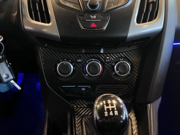 Ford Focus III с пробегом 2011 года, цена 670 000 рублей, 196300 км, хэтчбек, Автокод Объявления