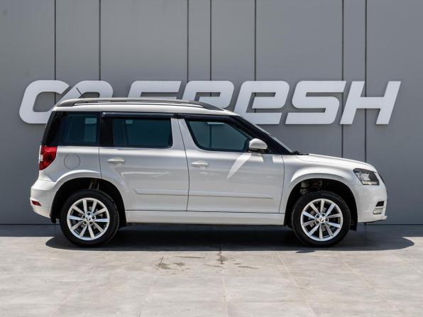 Skoda Yeti I Рестайлинг с пробегом 2015 года, цена 1 398 000 рублей, 148574 км, внедорожник, Автокод Объявления