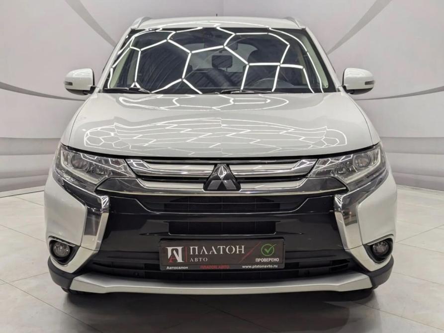 Mitsubishi Outlander III Рестайлинг 2 Воронеж  - изображение 2